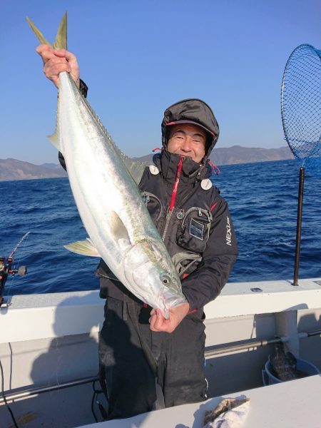 エンペラー 釣果