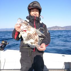 エンペラー 釣果