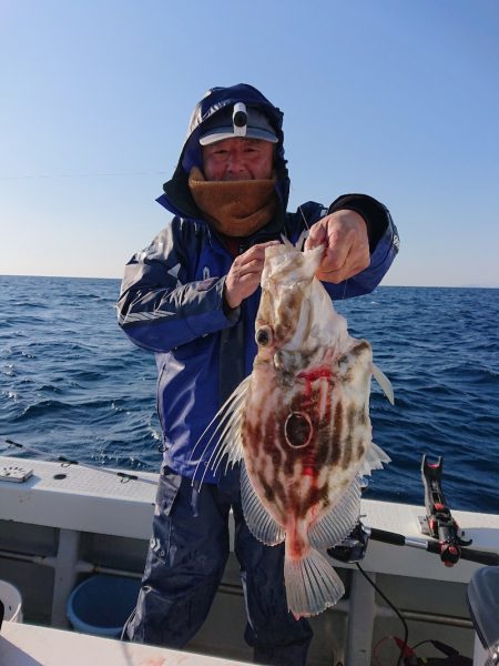 エンペラー 釣果