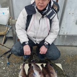 進誠丸 釣果