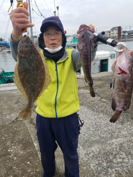 進誠丸 釣果