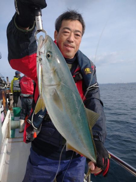 鷹王丸 釣果