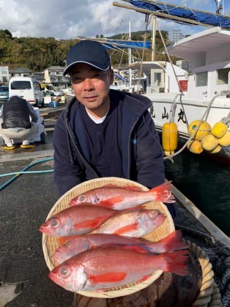 晃山丸 釣果