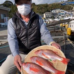 晃山丸 釣果