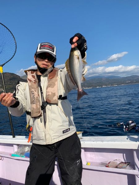晃山丸 釣果