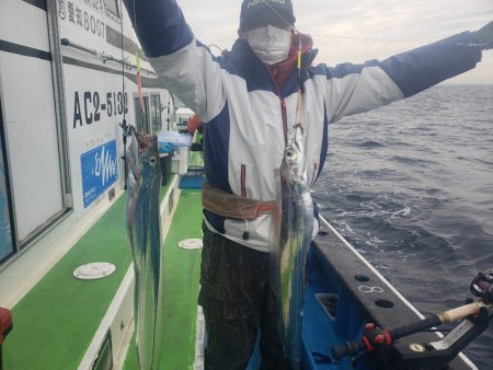 丸万釣船 釣果