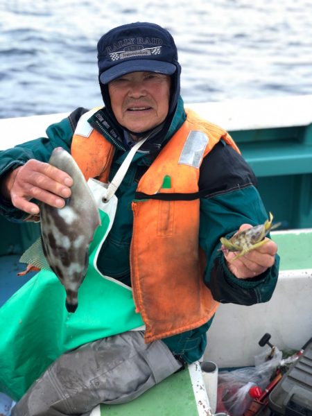 丸万釣船 釣果