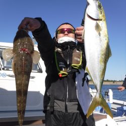 JDI Racing シールズマリンレジャー 釣果