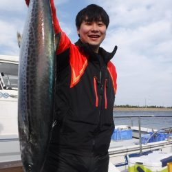 JDI Racing シールズマリンレジャー 釣果