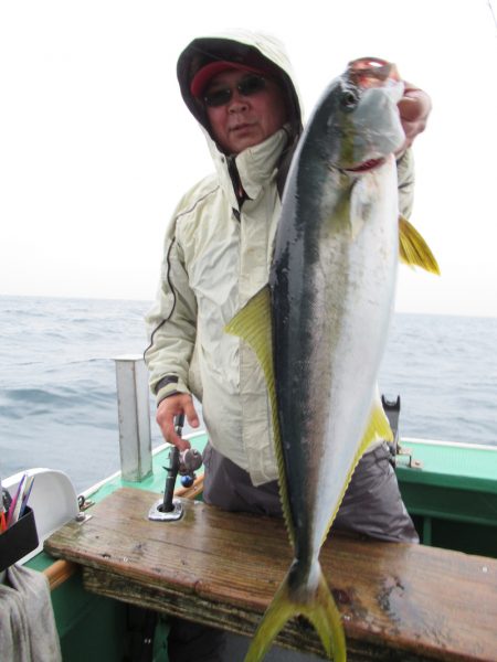 真祐丸 （しんゆうまる） 釣果