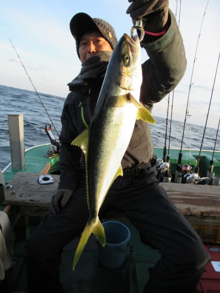 真祐丸 （しんゆうまる） 釣果
