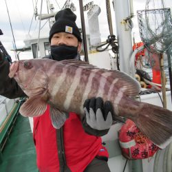 真祐丸 （しんゆうまる） 釣果