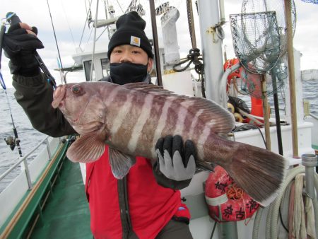 真祐丸 （しんゆうまる） 釣果