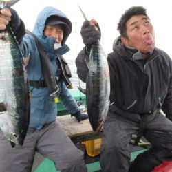 真祐丸 (しんゆうまる) 釣果