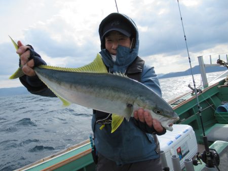 真祐丸 (しんゆうまる) 釣果