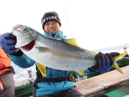 真祐丸 (しんゆうまる) 釣果