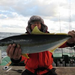 真祐丸 (しんゆうまる) 釣果