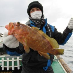 真祐丸 (しんゆうまる) 釣果