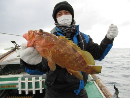 真祐丸 (しんゆうまる) 釣果