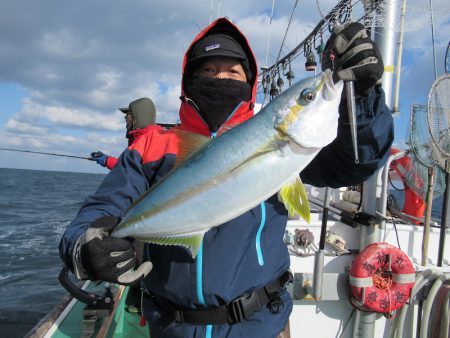 真祐丸 (しんゆうまる) 釣果