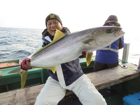 真祐丸 （しんゆうまる） 釣果
