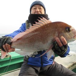 真祐丸 （しんゆうまる） 釣果