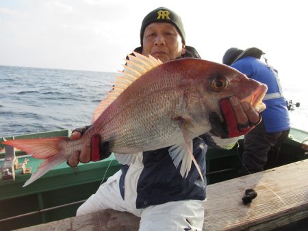 真祐丸 （しんゆうまる） 釣果