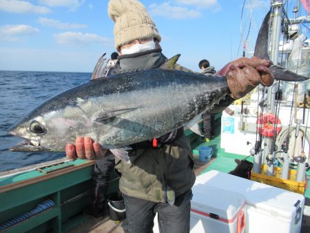 真祐丸 （しんゆうまる） 釣果