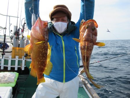 真祐丸 (しんゆうまる) 釣果