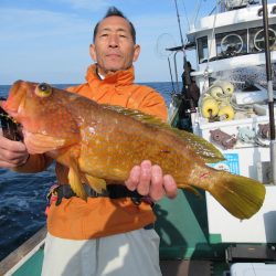 真祐丸 (しんゆうまる) 釣果