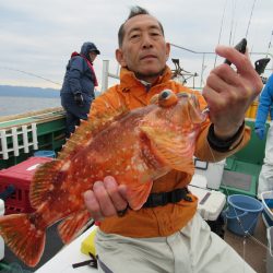 真祐丸 (しんゆうまる) 釣果