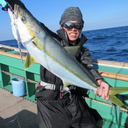 真祐丸 （しんゆうまる） 釣果