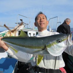 真祐丸 （しんゆうまる） 釣果