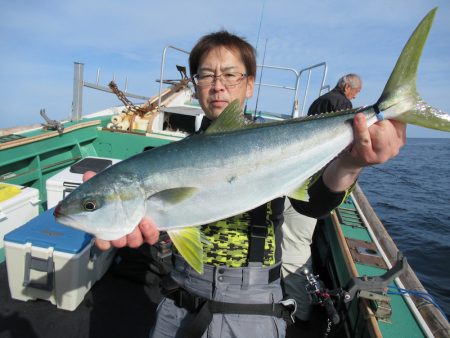 真祐丸 （しんゆうまる） 釣果