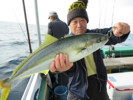 真祐丸 （しんゆうまる） 釣果