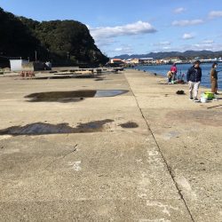 ヒラメ65㎝ゲット！　アジ126匹