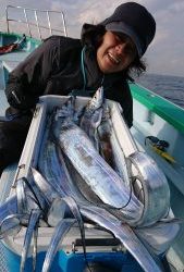 ＫＯＮＡＹＡｰＭＡＲＵ（こなや丸） 釣果