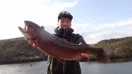 フィッシングレイクたかみや 釣果