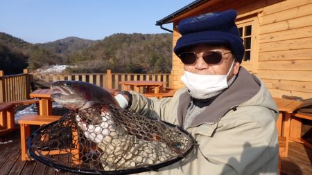 フィッシングレイクたかみや 釣果