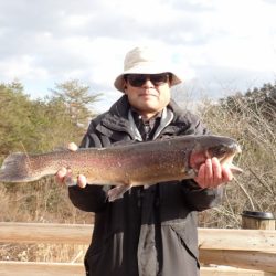フィッシングレイクたかみや 釣果