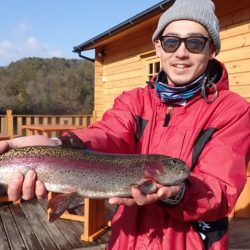 フィッシングレイクたかみや 釣果