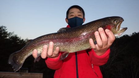 フィッシングレイクたかみや 釣果