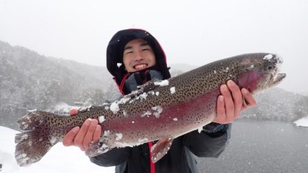 フィッシングレイクたかみや 釣果