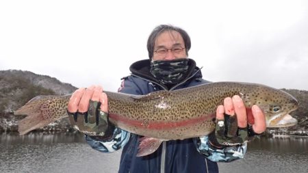 フィッシングレイクたかみや 釣果