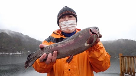 フィッシングレイクたかみや 釣果