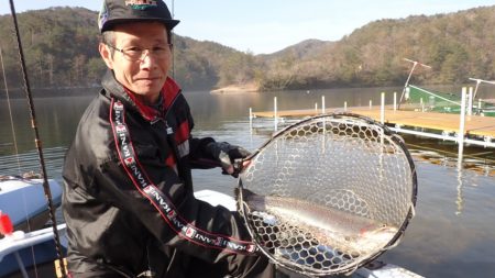 フィッシングレイクたかみや 釣果