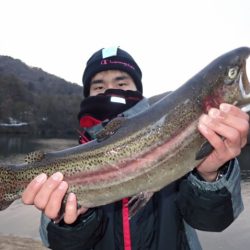 フィッシングレイクたかみや 釣果