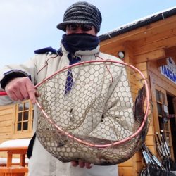 フィッシングレイクたかみや 釣果