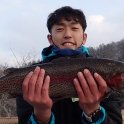 フィッシングレイクたかみや 釣果