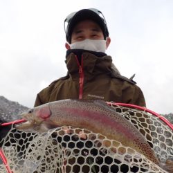 フィッシングレイクたかみや 釣果